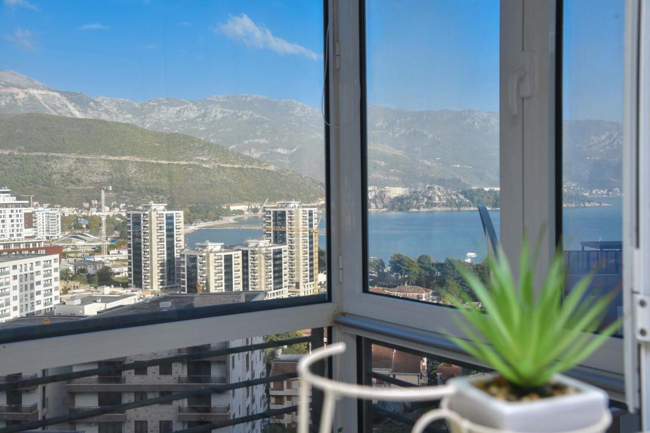 Seaview Paradise Apartment บุดวา ภายนอก รูปภาพ