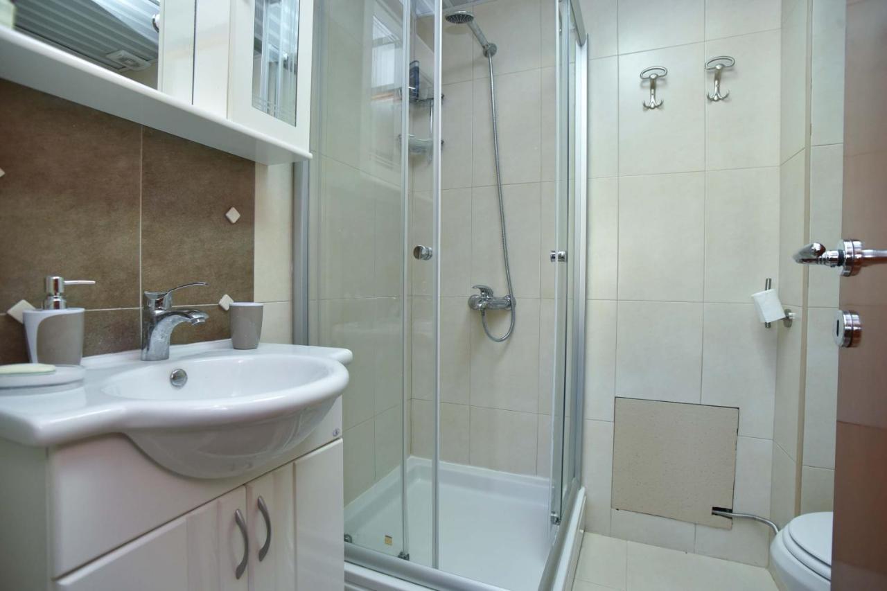 Seaview Paradise Apartment บุดวา ภายนอก รูปภาพ