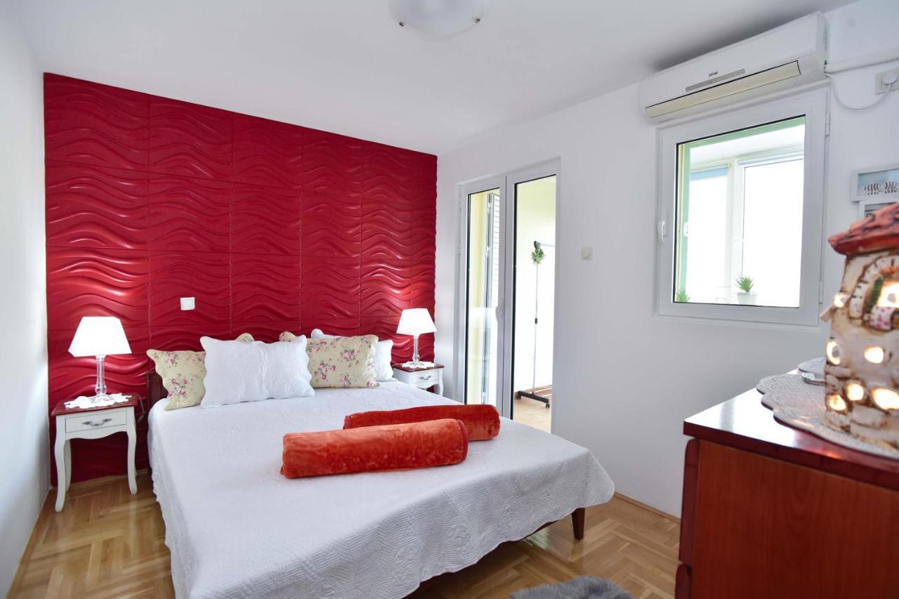 Seaview Paradise Apartment บุดวา ภายนอก รูปภาพ
